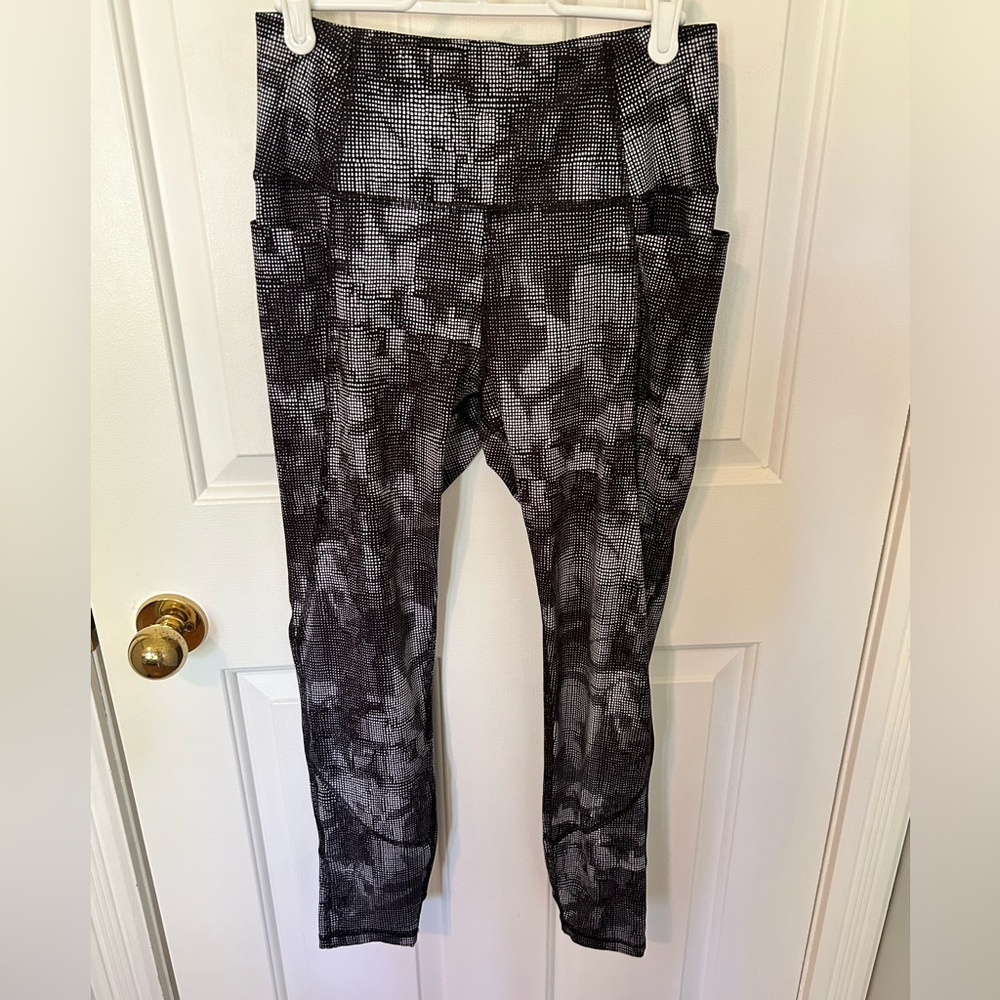 Gottex, leggings, like new, size Medium (made short).